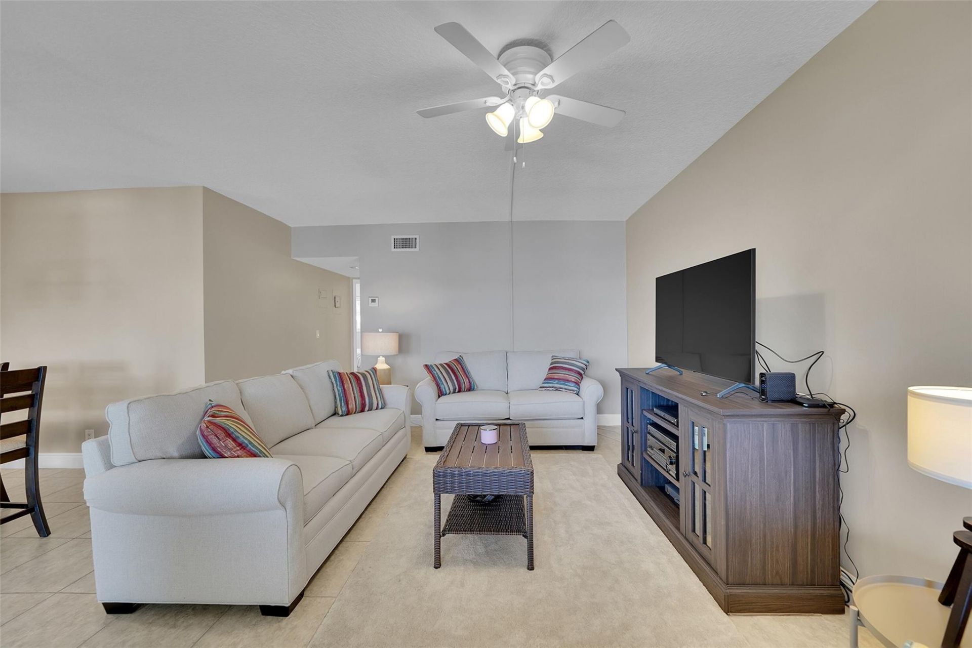 300 Golden Isles Drive, Unit 206, Hallandale Beach, FL 33009 Photo