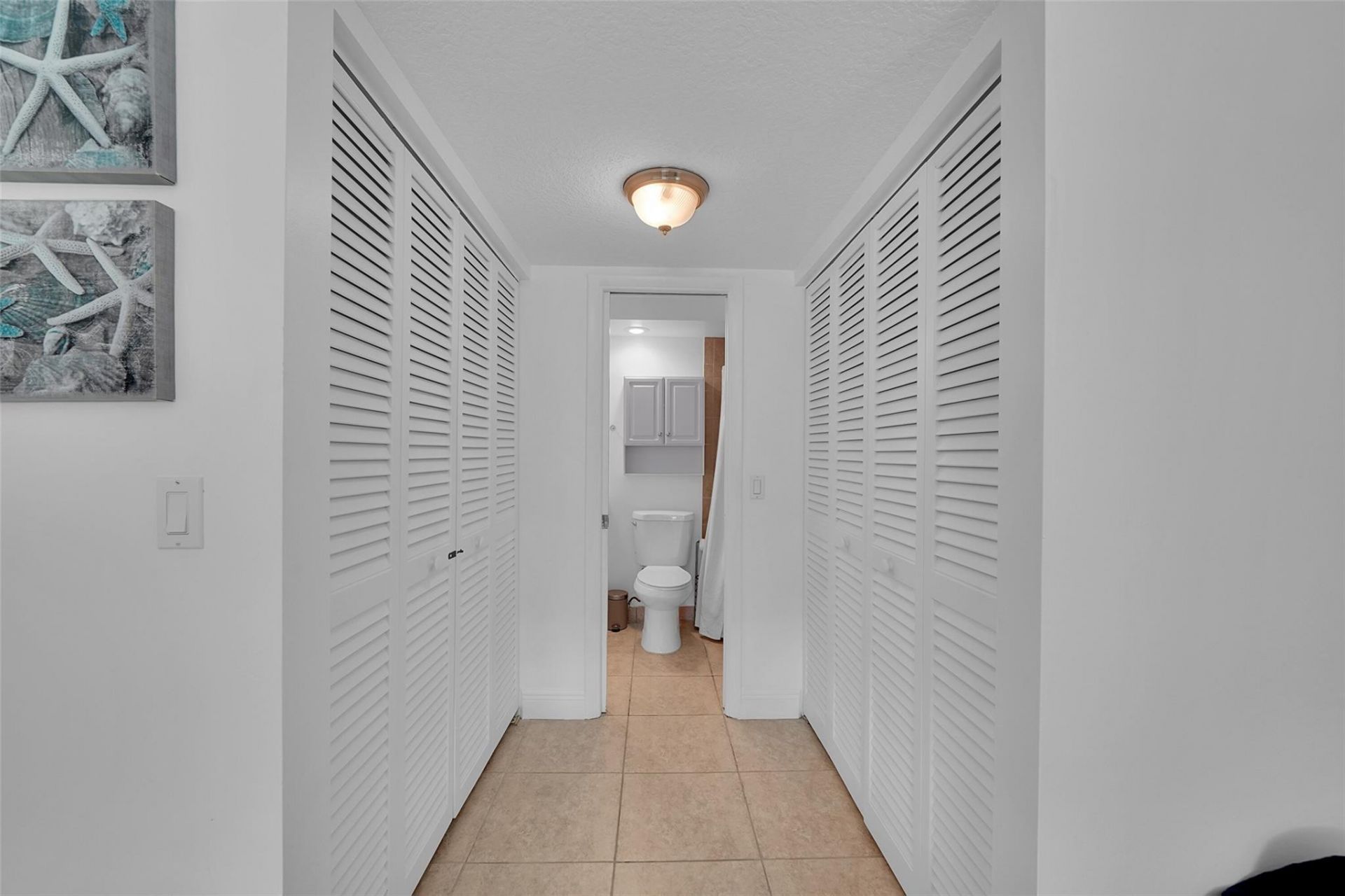 300 Golden Isles Drive, Unit 206, Hallandale Beach, FL 33009 Photo