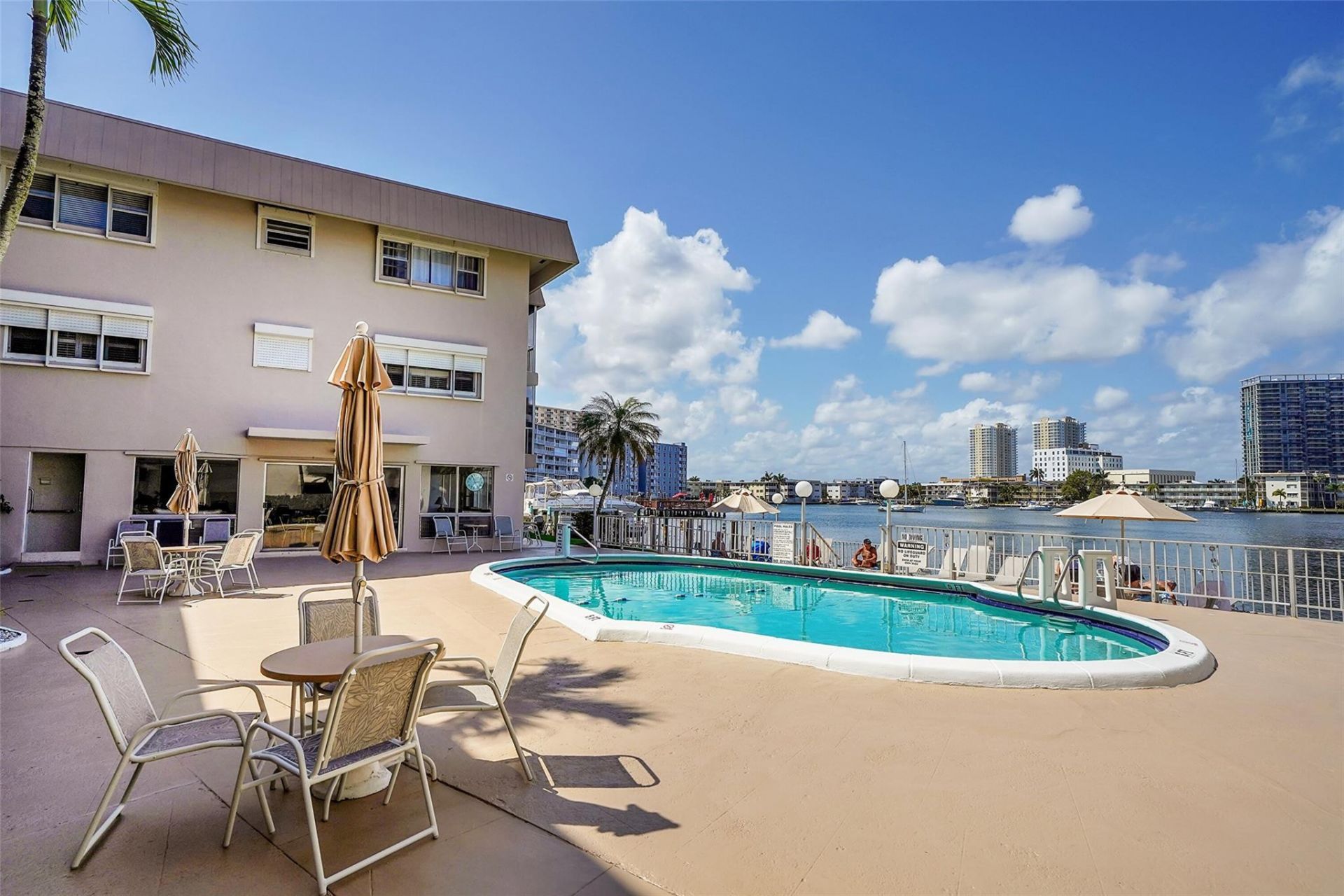 300 Golden Isles Drive, Unit 206, Hallandale Beach, FL 33009 Photo