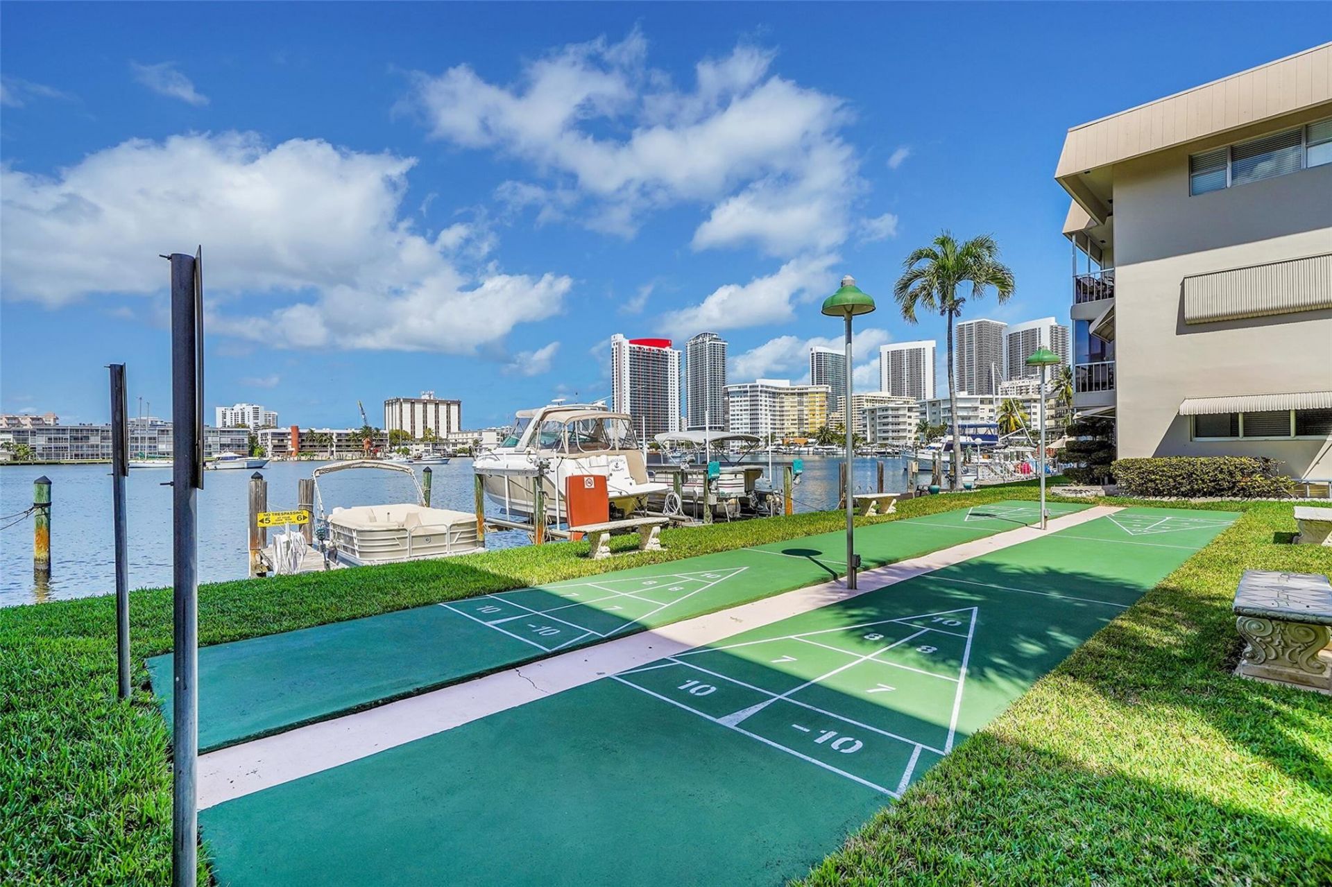 300 Golden Isles Drive, Unit 206, Hallandale Beach, FL 33009 Photo