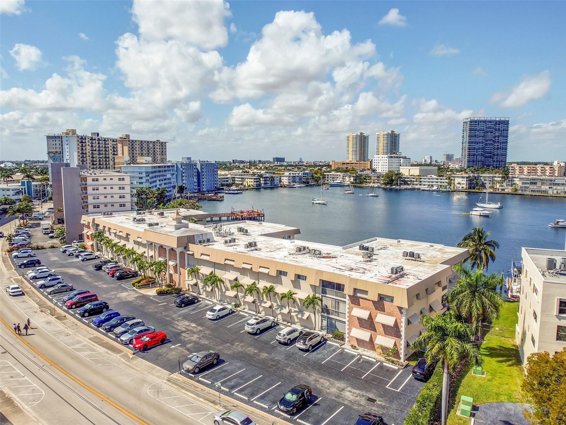 300 Golden Isles Drive, Unit 206, Hallandale Beach, FL 33009 Photo