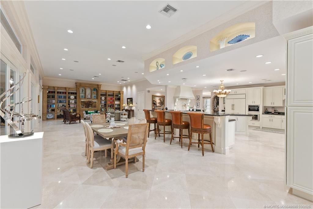 5551 SW Mistletoe Lane, Palm City, FL 34990 Photo