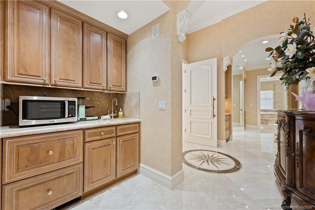 5551 SW Mistletoe Lane, Palm City, FL 34990 Photo