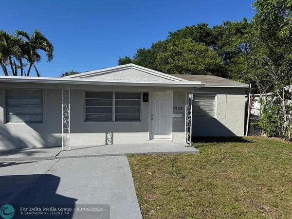 2423 Scott Street, Hollywood, FL 33020