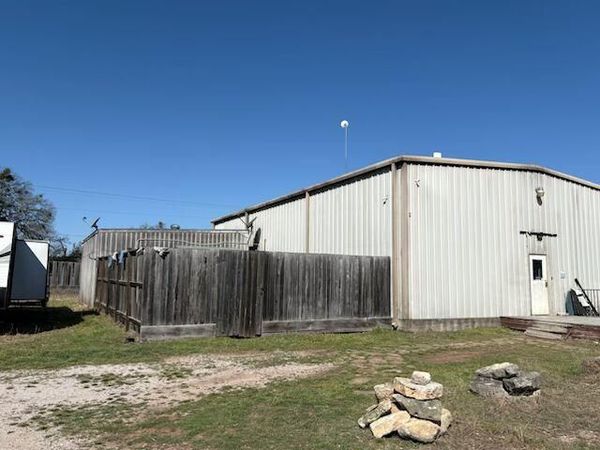 3101 N Highway 183 Highway, Liberty Hill, TX 78642
