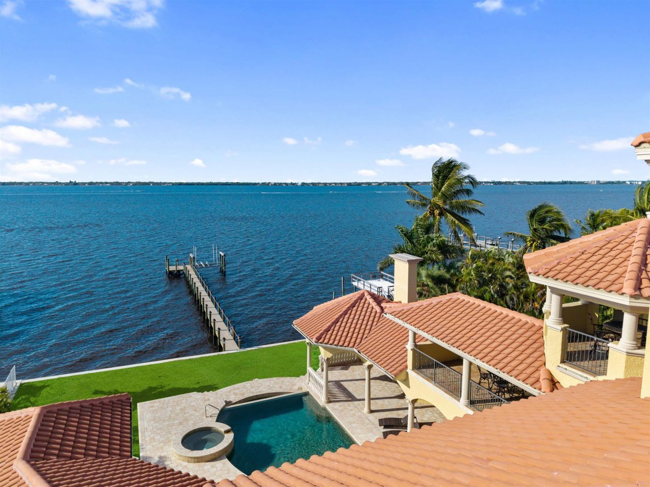 2704 Shriver Dr, Fort Myers, FL 33901 Photo