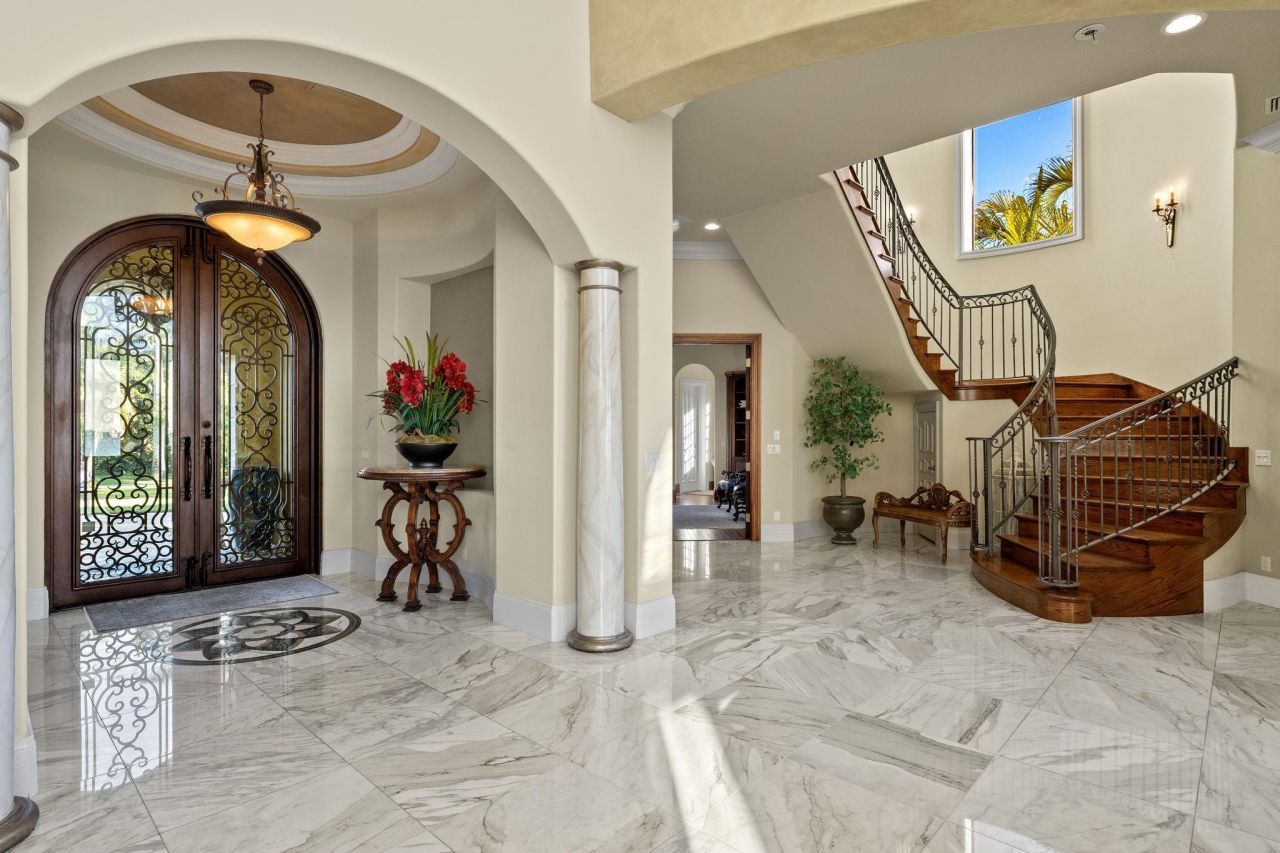 2704 Shriver Dr, Fort Myers, FL 33901 Photo