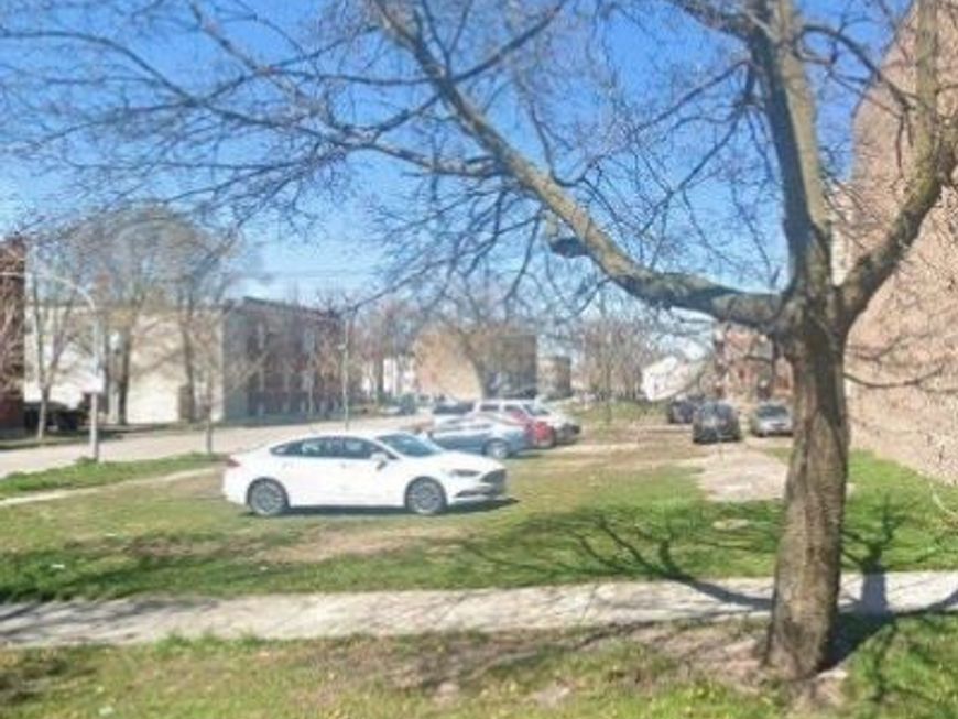 Main Photo
