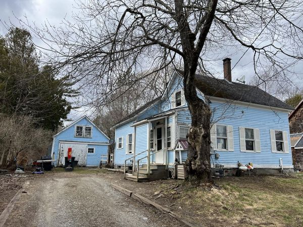 102 Beechwood Street, Thomaston, ME 04861