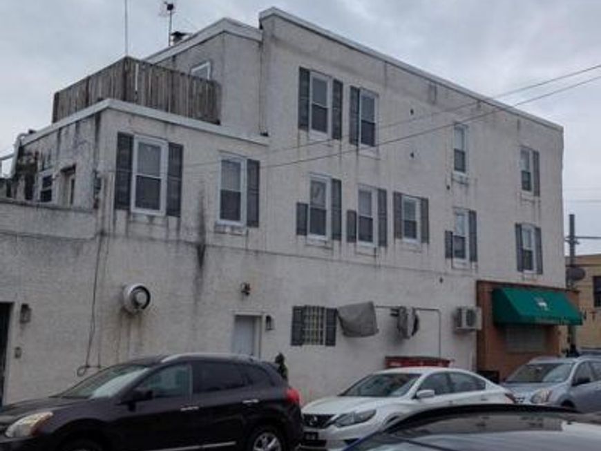 153 Snyder Avenue, Philadelphia, PA 19148 Main Photo