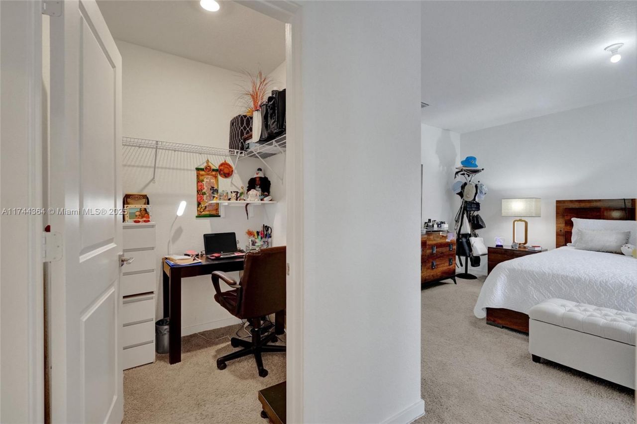 838 SE 17th St, Homestead, FL 33034 Photo