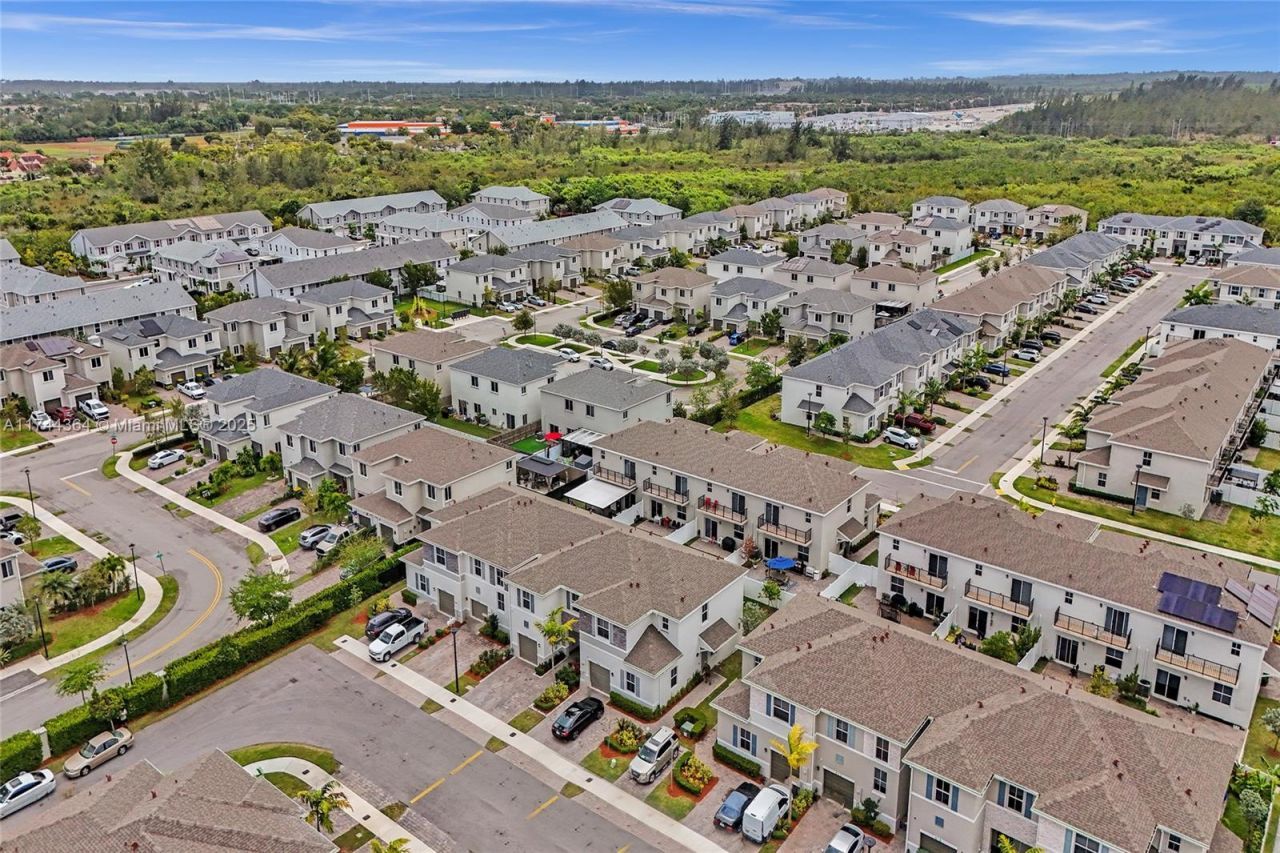 838 SE 17th St, Homestead, FL 33034 Photo