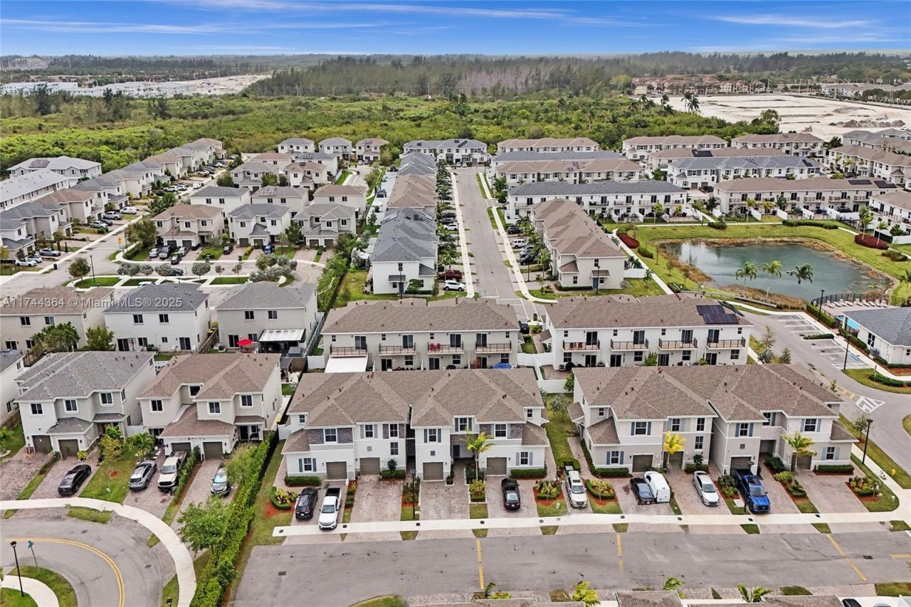 838 SE 17th St, Homestead, FL 33034 Photo