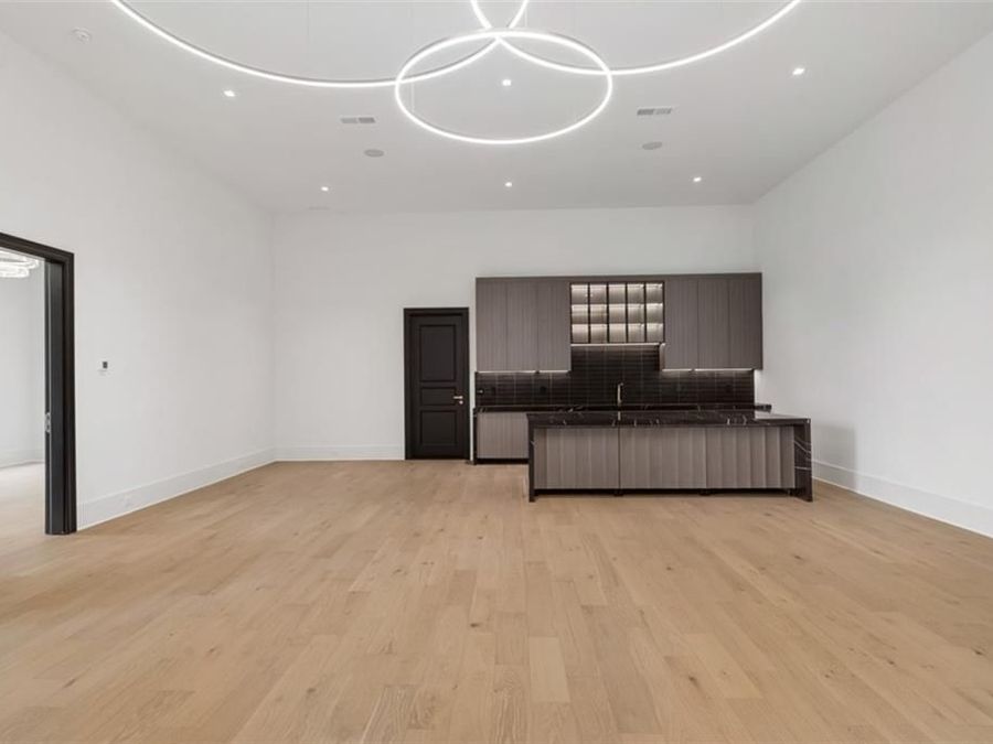 Property Image 58