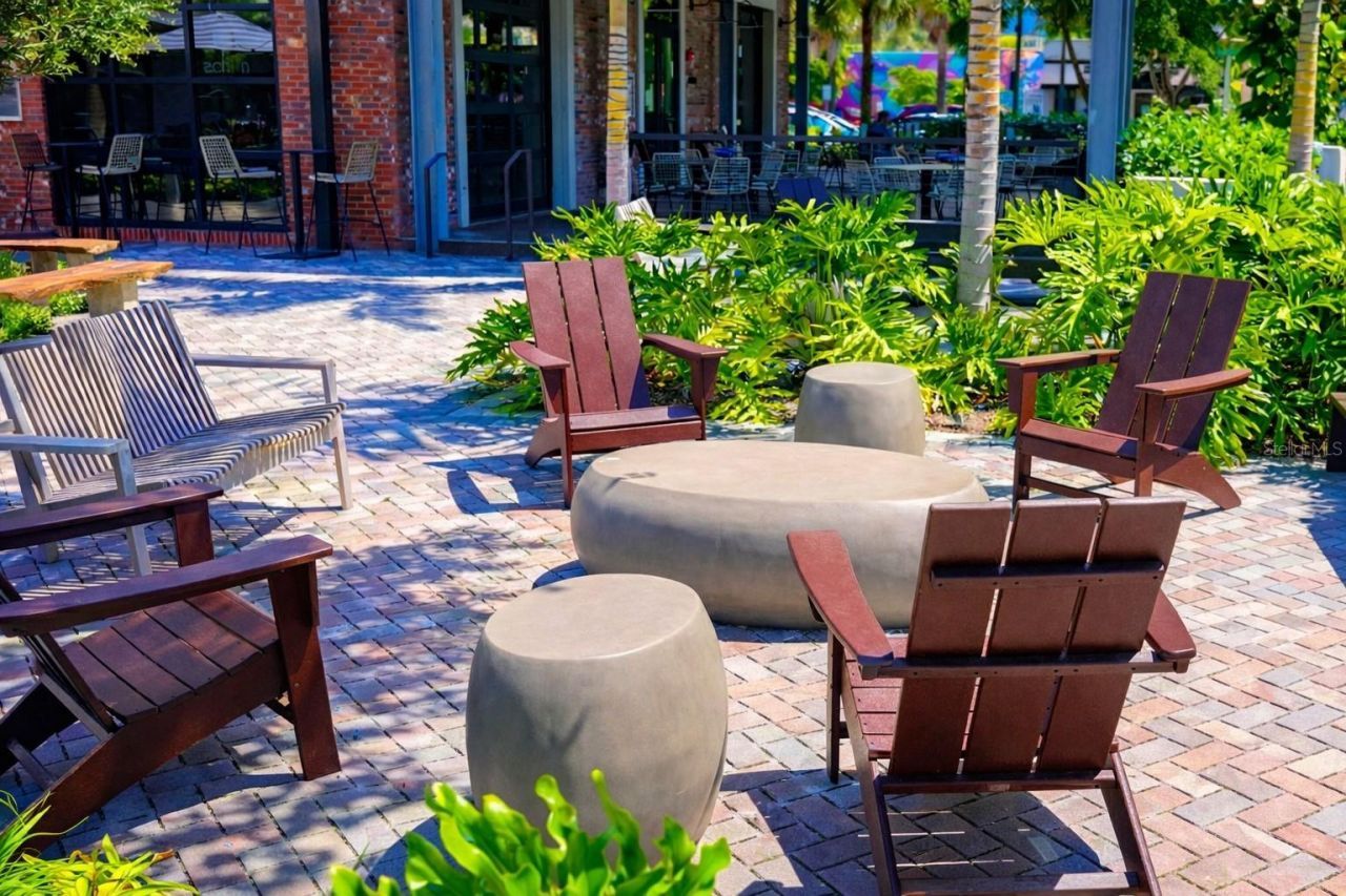 1305 4th Street, Unit 202P, Sarasota, FL 34236 Photo