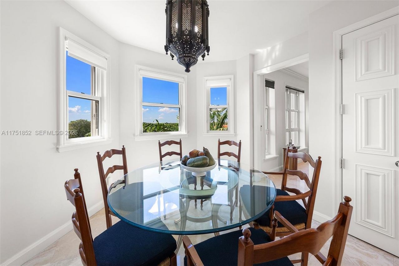 13633 Deering Bay Dr, Unit 256, Coral Gables, FL 33158 Photo