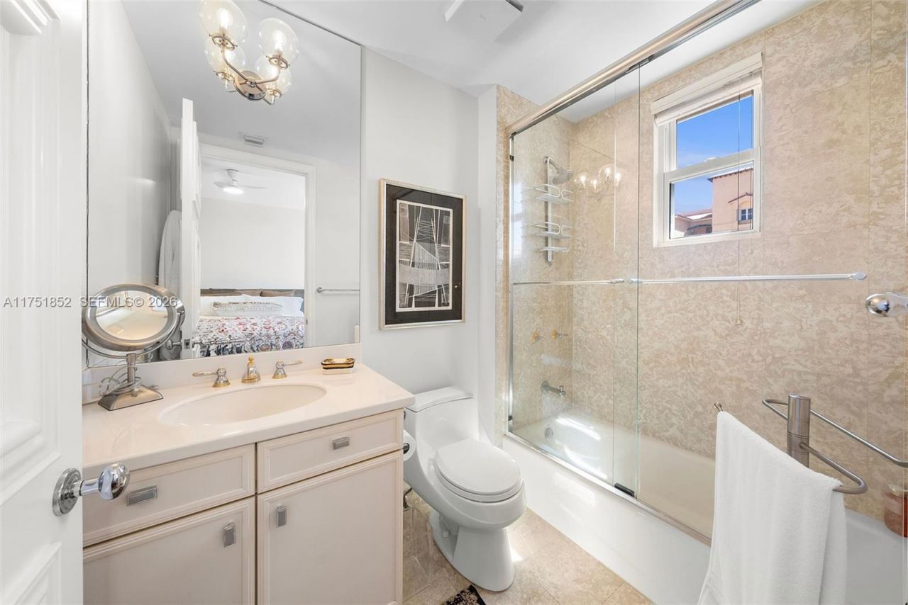 13633 Deering Bay Dr, Unit 256, Coral Gables, FL 33158 Photo