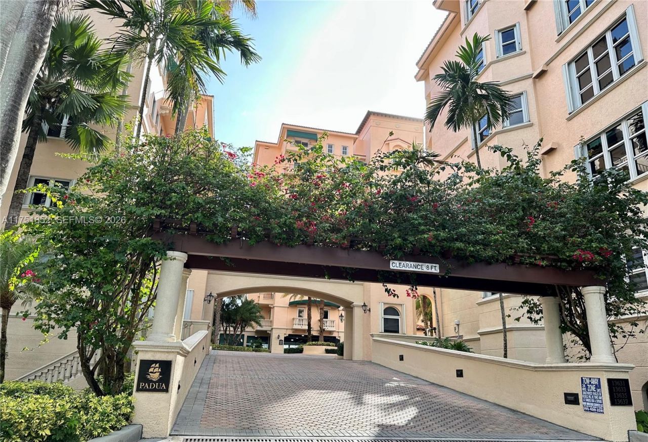 13633 Deering Bay Dr, Unit 256, Coral Gables, FL 33158 Photo