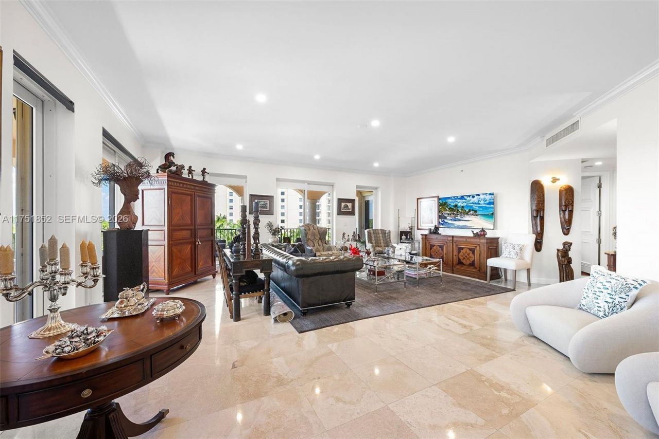 13633 Deering Bay Dr, Unit 256, Coral Gables, FL 33158 Photo