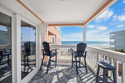 900 N Waccamaw Dr. photo 4