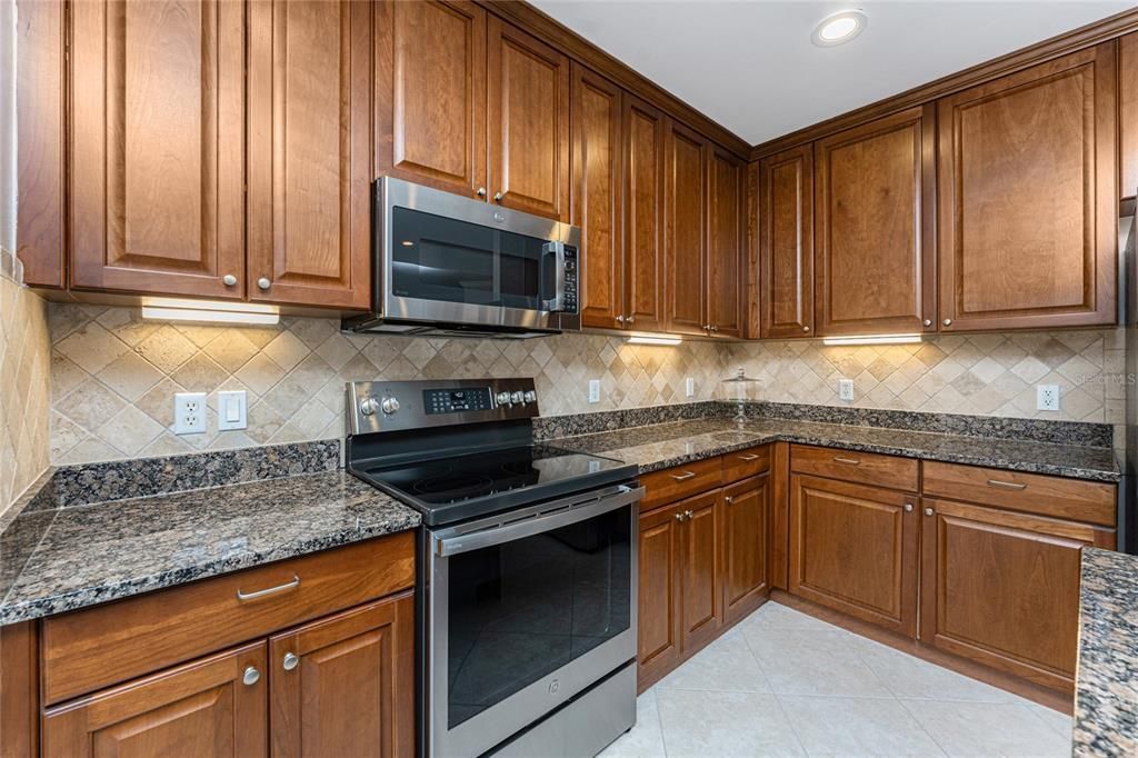 87 Vivante Blvd, Unit 8732, Punta Gorda, FL 33950 Photo