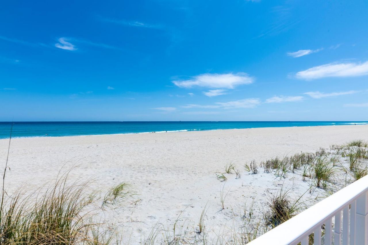 2295 S Ocean Boulevard, Unit 404, Palm Beach, FL 33480 Photo