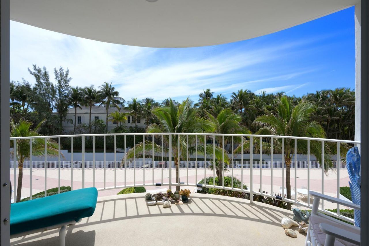 2295 S Ocean Boulevard, Unit 404, Palm Beach, FL 33480 Photo