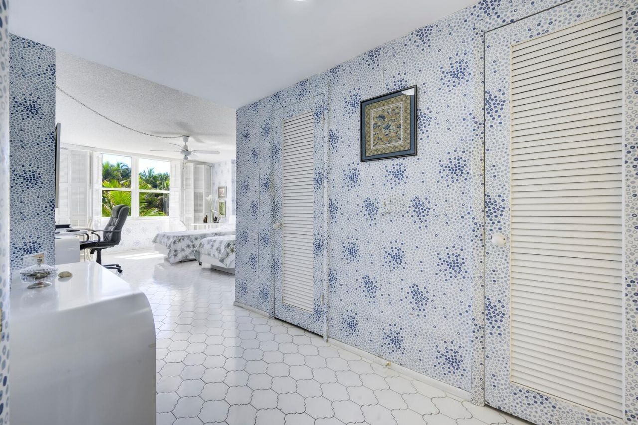 2295 S Ocean Boulevard, Unit 404, Palm Beach, FL 33480 Photo