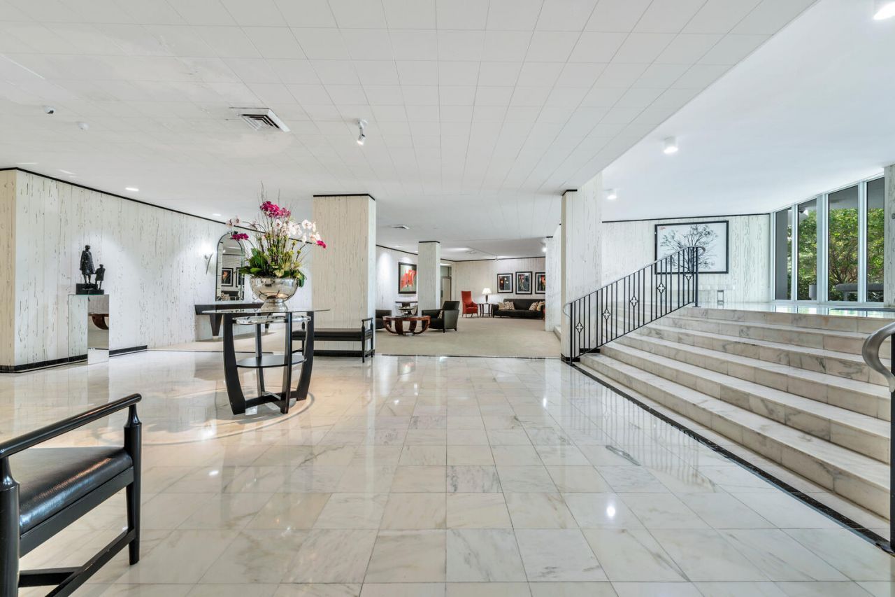 2295 S Ocean Boulevard, Unit 404, Palm Beach, FL 33480 Photo