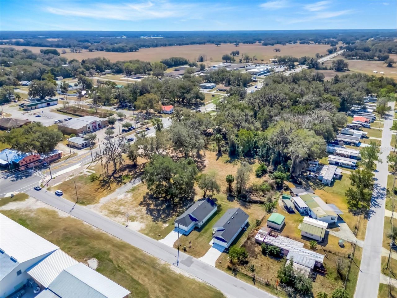 82 S Market Boulevard, Webster, FL 33597 Photo