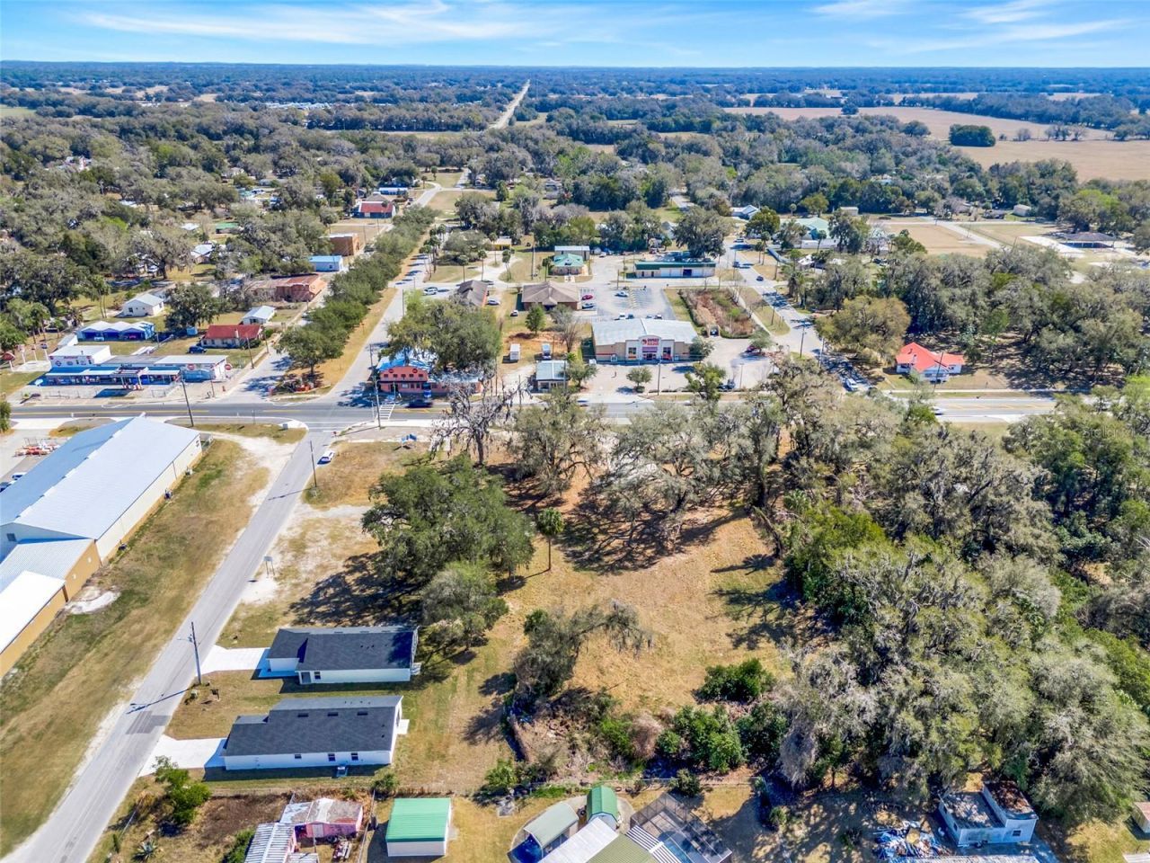 82 S Market Boulevard, Webster, FL 33597 Photo