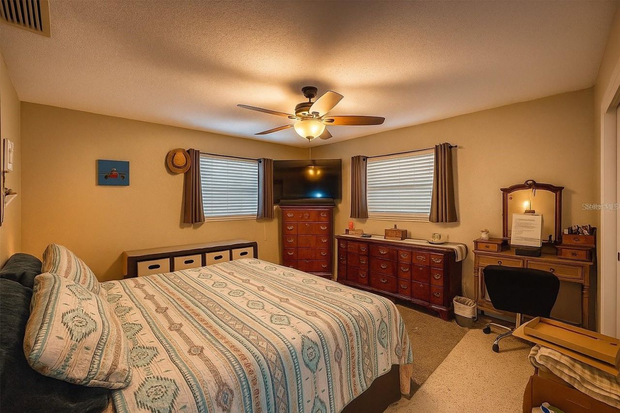 4976 12th Avenue N, Saint Petersburg, FL 33710 Photo