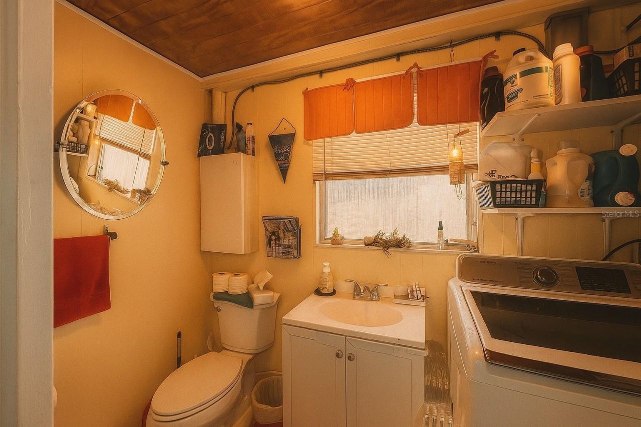 4976 12th Avenue N, Saint Petersburg, FL 33710 Photo