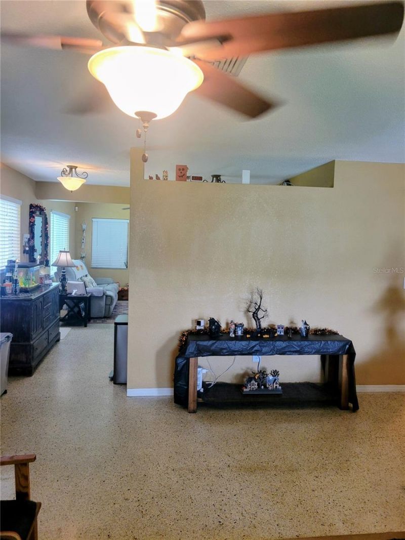 4976 12th Avenue N, Saint Petersburg, FL 33710 Photo