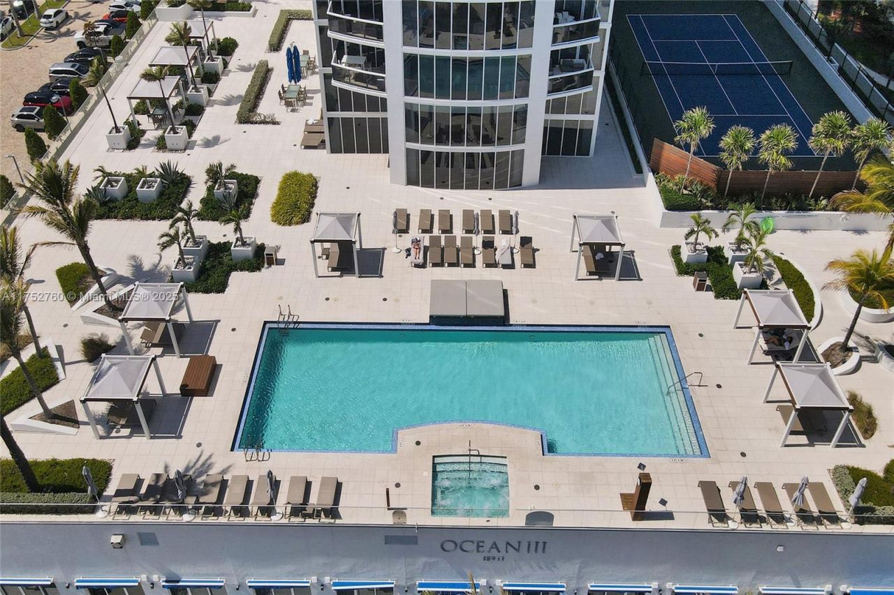 18911 Collins Ave, Unit 1901, Sunny Isles Beach, FL 33160 Photo