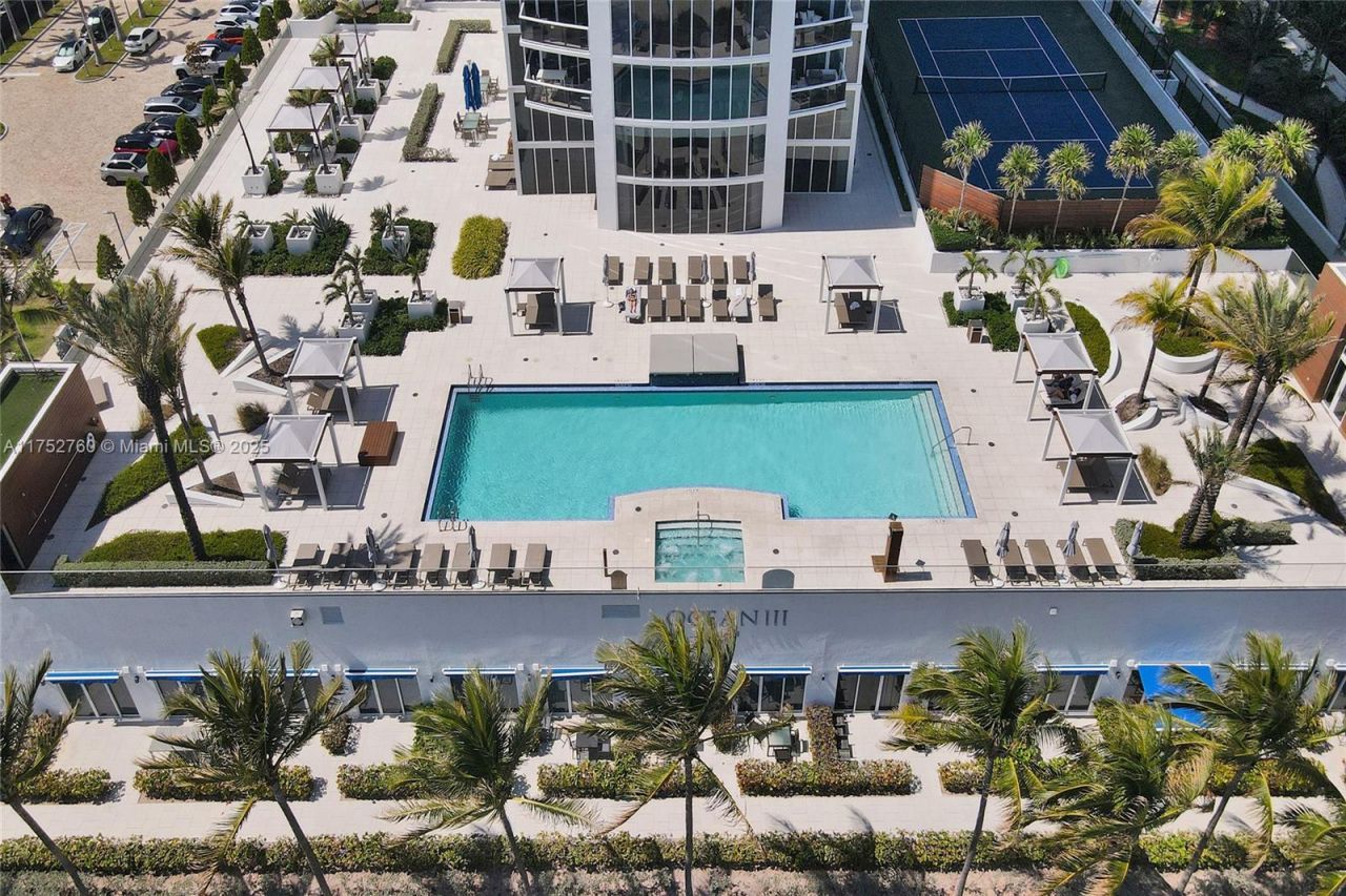 18911 Collins Ave, Unit 1901, Sunny Isles Beach, FL 33160 Photo