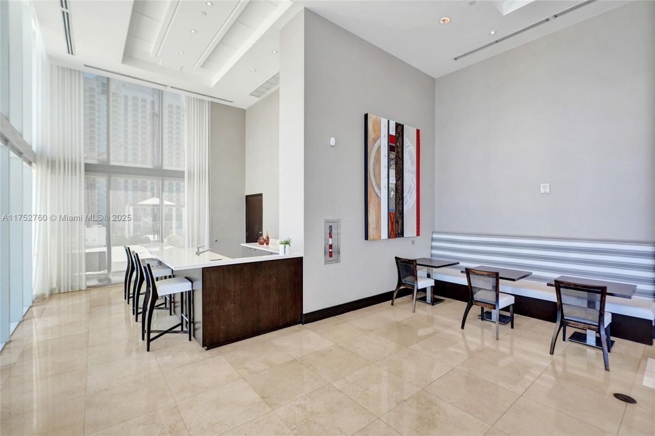 18911 Collins Ave, Unit 1901, Sunny Isles Beach, FL 33160 Photo