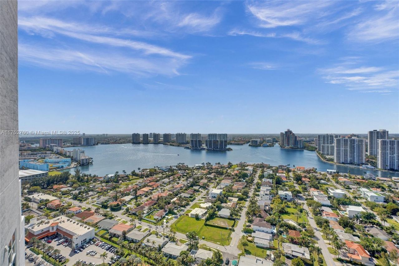 18911 Collins Ave, Unit 1901, Sunny Isles Beach, FL 33160 Photo