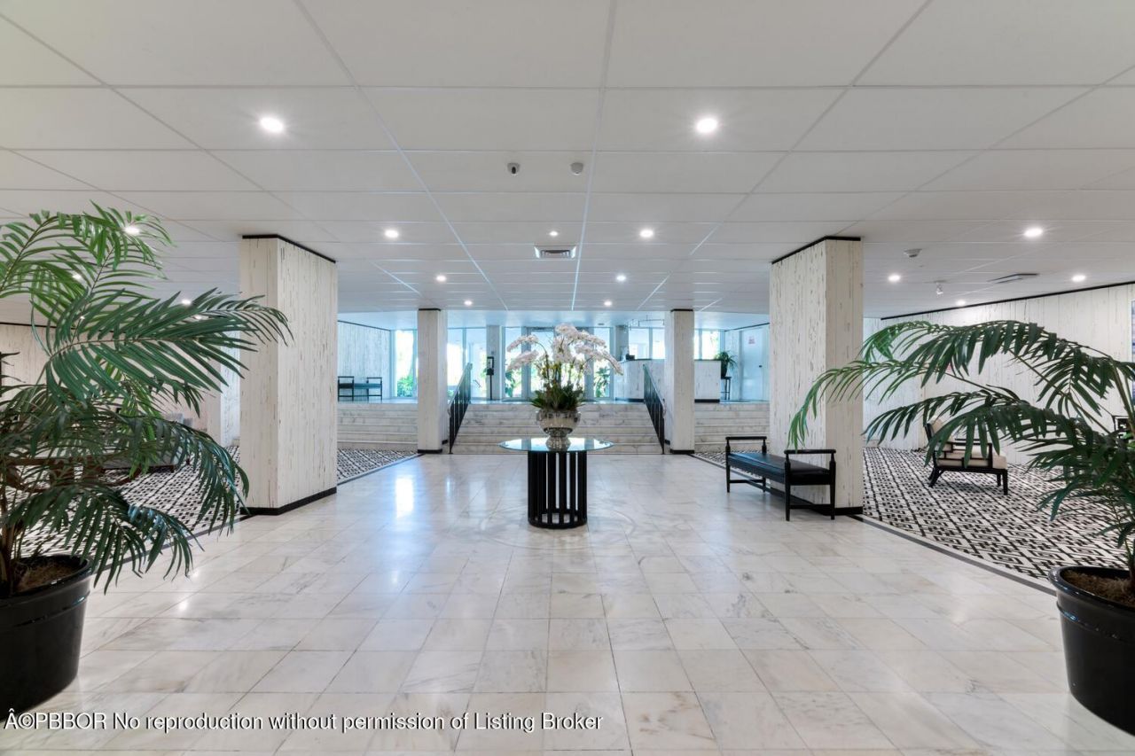 2295 S Ocean Boulevard, Unit 404, Palm Beach, FL 33480 Photo