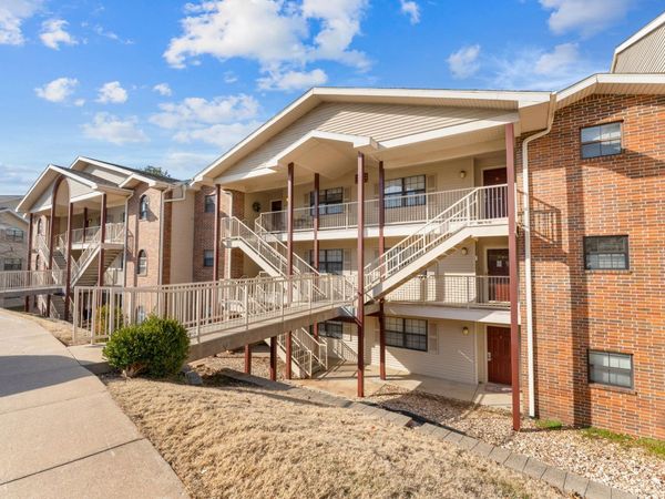 350 S Wildwood Drive, Unit 4, Branson, MO 65616
