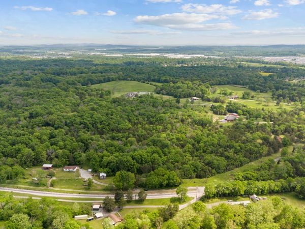 35 Farmstead Lane, Mount Juliet, TN 37122