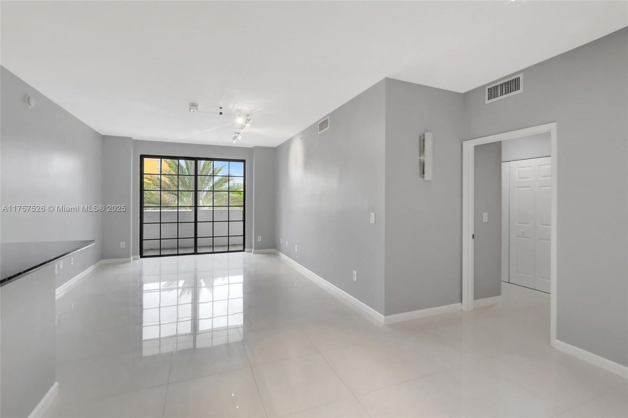 233 S Federal Hwy, Unit 313, Boca Raton, FL 33432 Photo