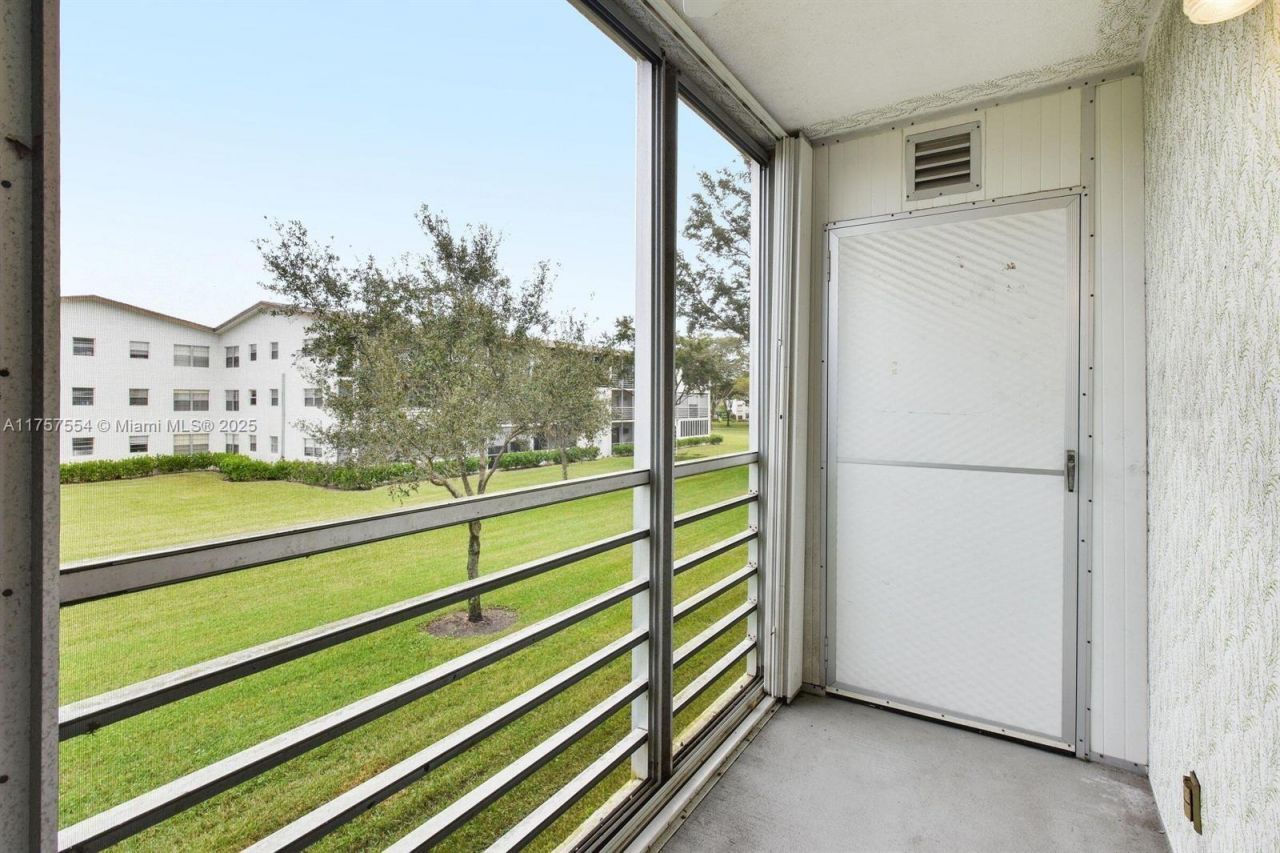 310 Mansfield H, Unit 310, Boca Raton, FL 33434 Photo