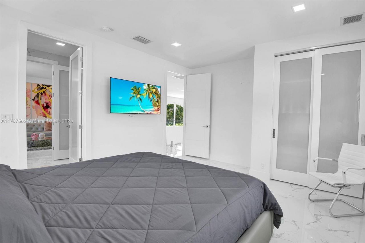 2578 NW 63rd Ln, Boca Raton, FL 33496 Photo