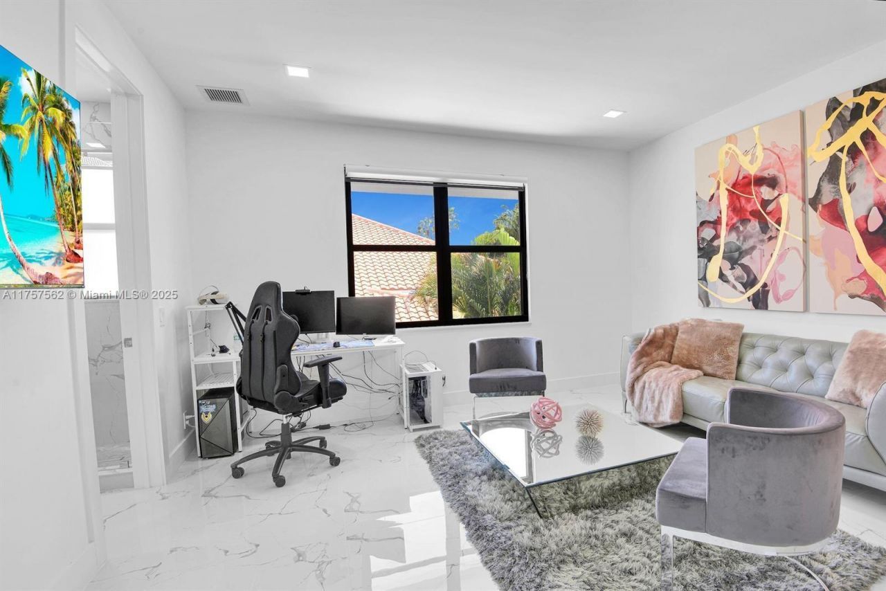 2578 NW 63rd Ln, Boca Raton, FL 33496 Photo