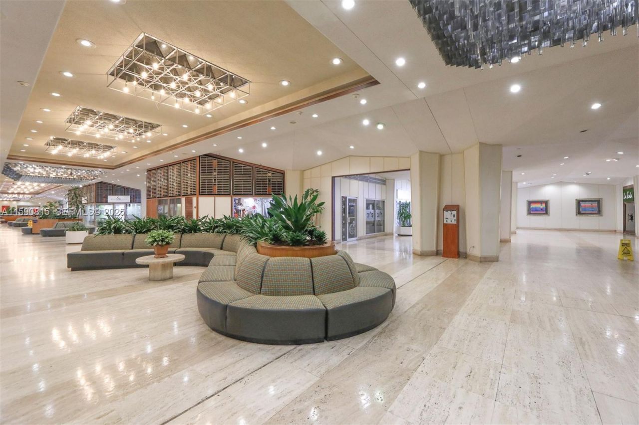 825 Brickell Bay Dr, Unit 246- 2, Miami, FL 33131 Photo