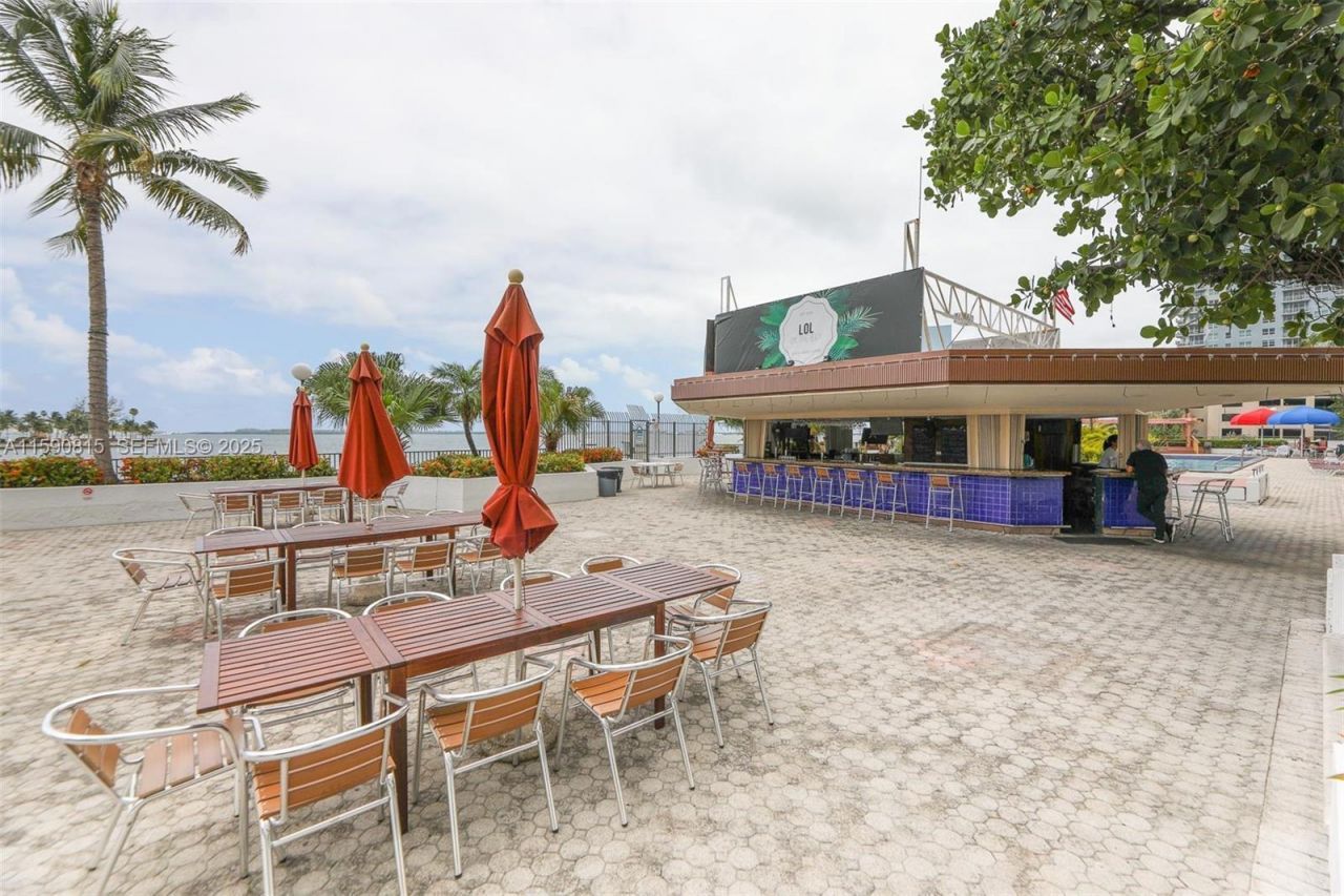 825 Brickell Bay Dr, Unit 246- 2, Miami, FL 33131 Photo