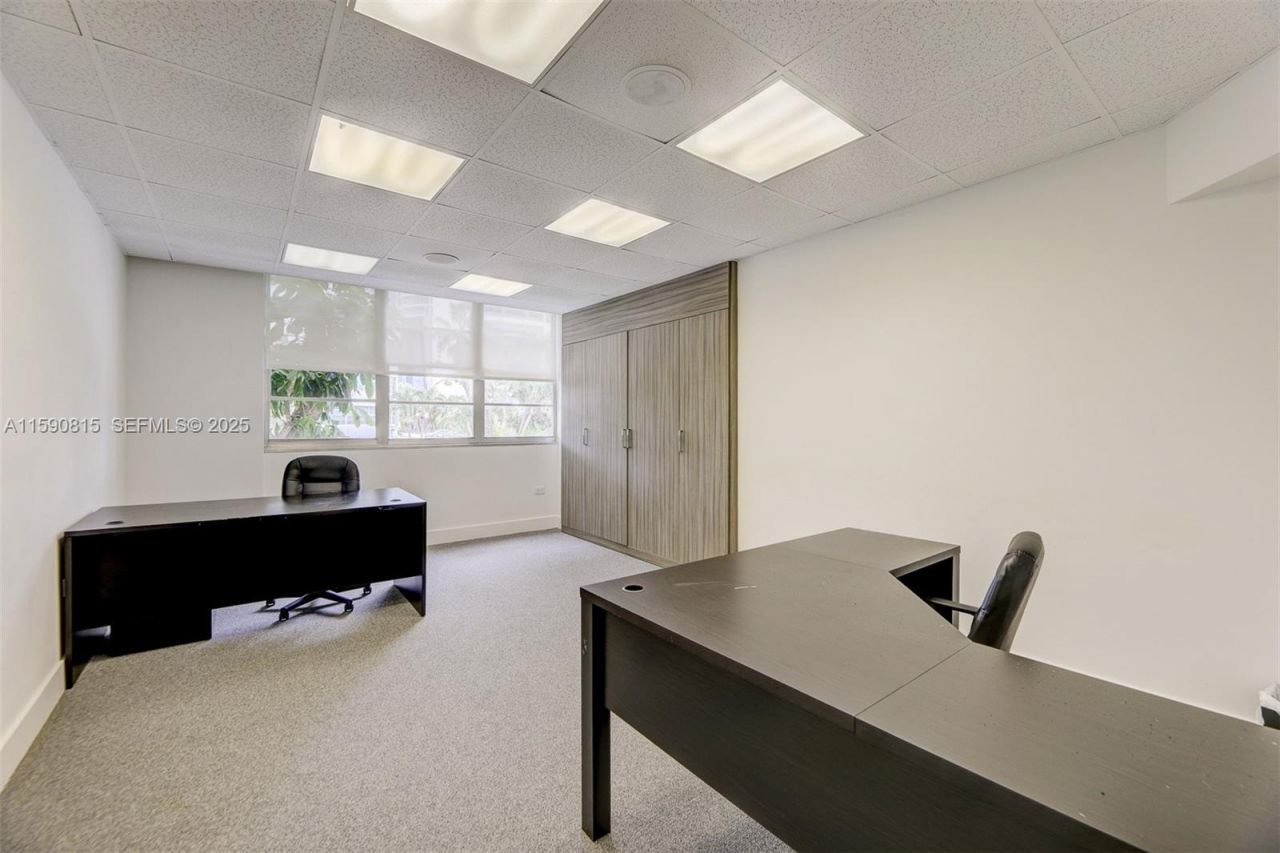 825 Brickell Bay Dr, Unit 246- 2, Miami, FL 33131 Photo