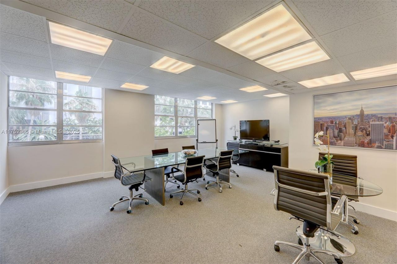 825 Brickell Bay Dr, Unit 246-3, Miami, FL 33131 Photo