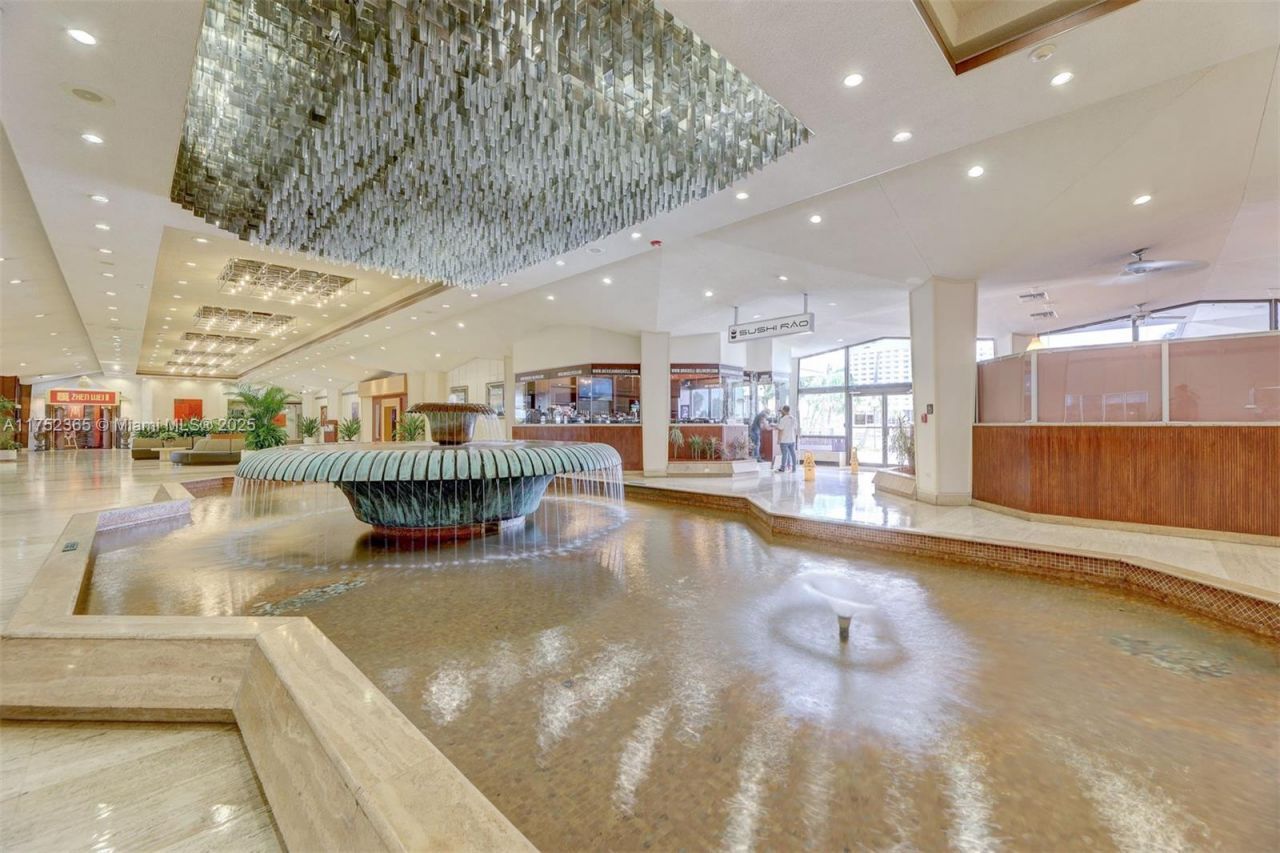 825 Brickell Bay Dr, Unit 246-3, Miami, FL 33131 Photo